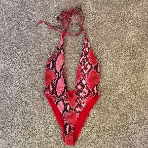 SHEIN Red & Black Snake Print One Piece Swimsuit Small